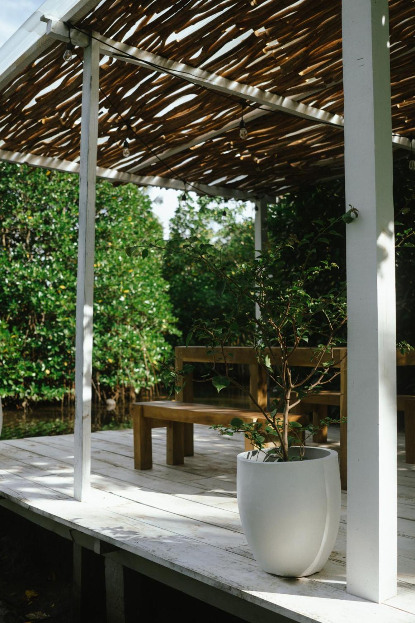 Pantera Lake House Ahangama Bagian luar foto