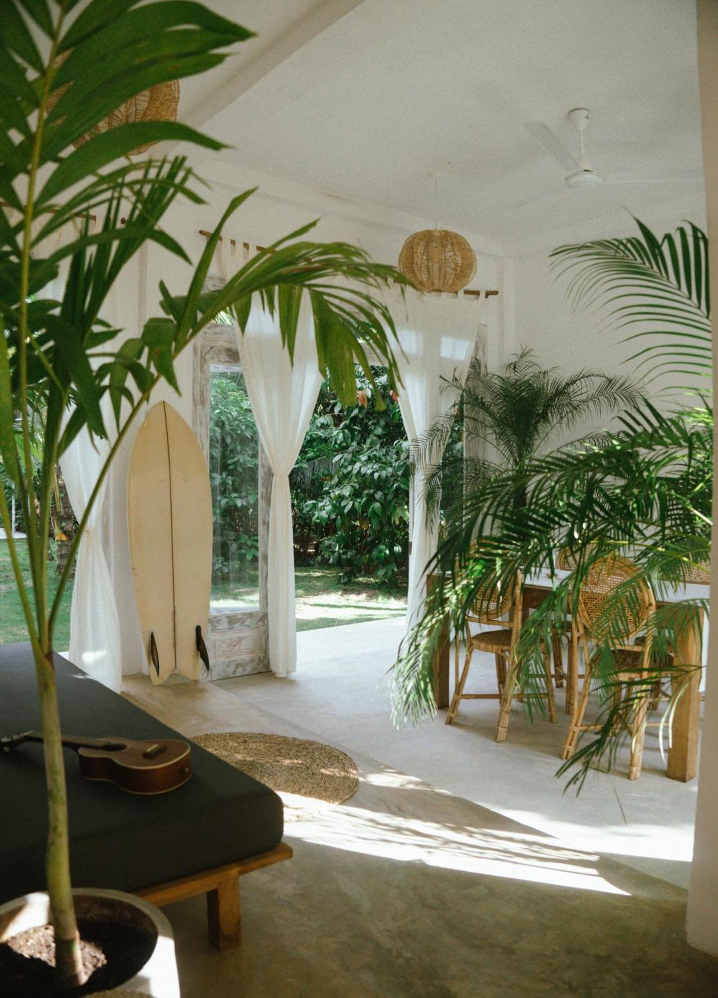 Pantera Lake House Ahangama Bagian luar foto